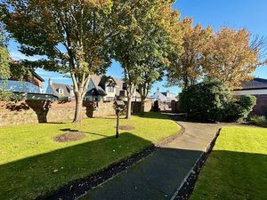 Photo 12- click for photo gallery